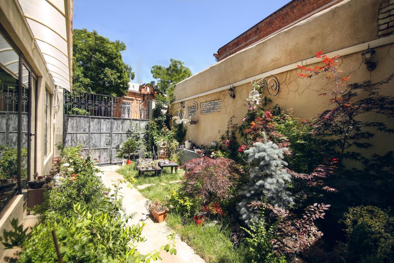 Hotel Kera Tbilisi Exterior photo