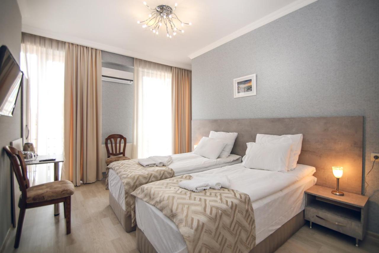 Hotel Kera Tbilisi Exterior photo